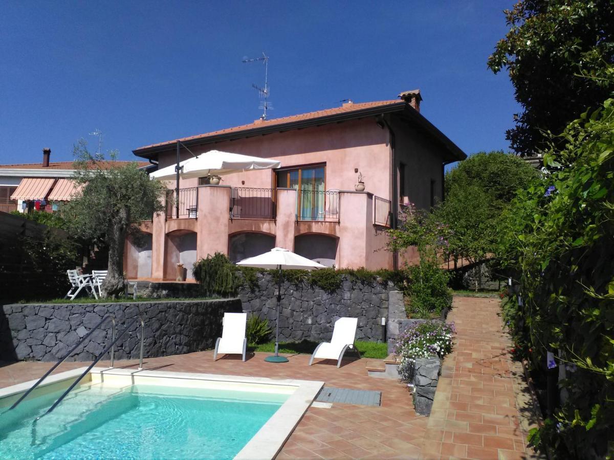 La Corte Di Bafe B&B "Slow Life" Zafferana Etnea Εξωτερικό φωτογραφία