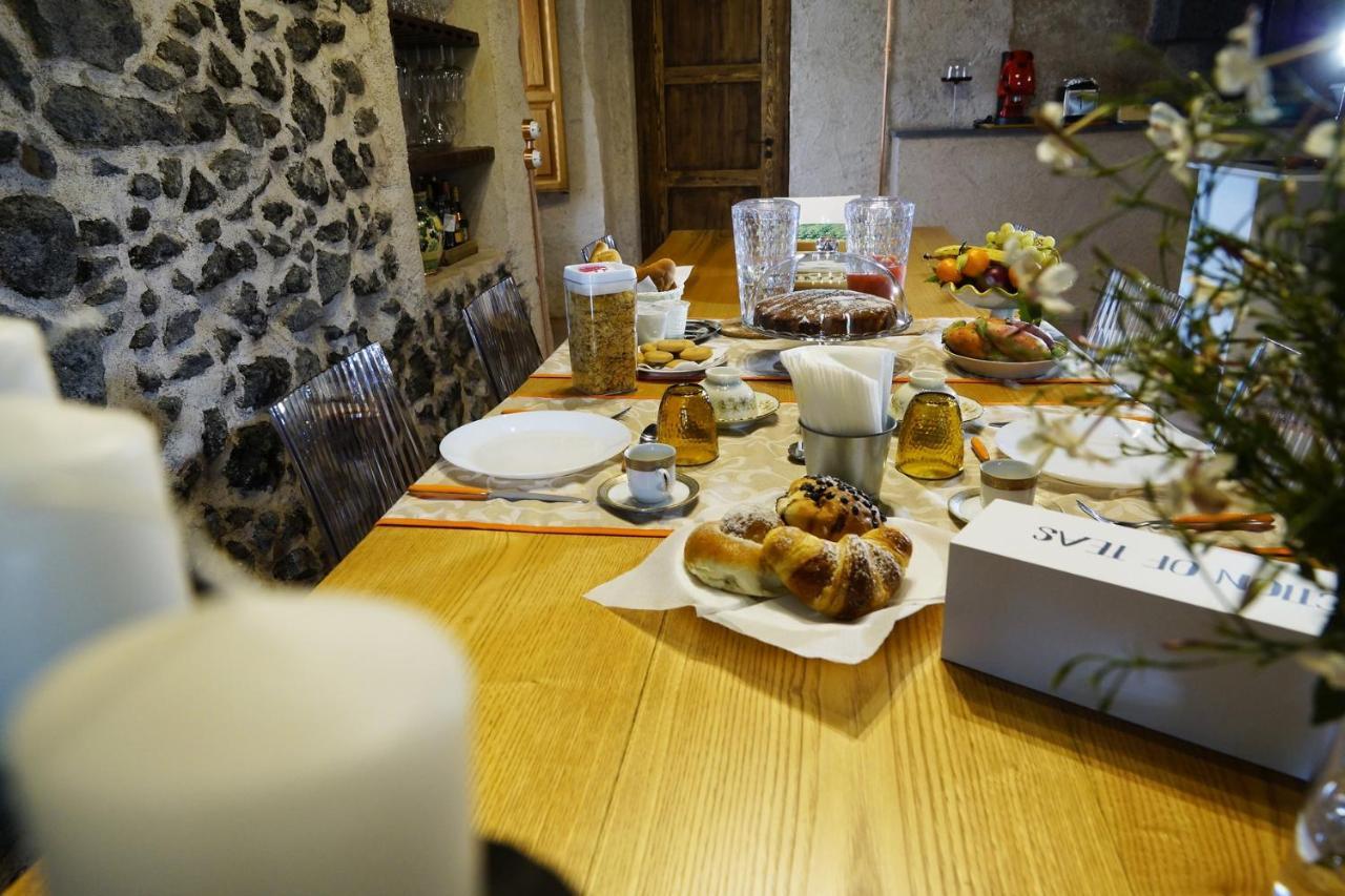 La Corte Di Bafe B&B "Slow Life" Zafferana Etnea Εξωτερικό φωτογραφία